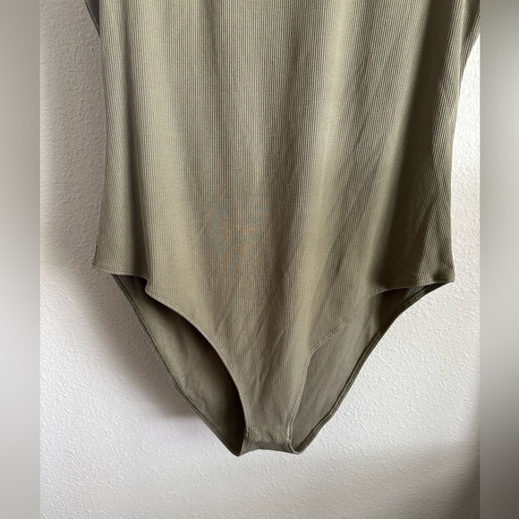 HEATHERLY Bodysuit. - Picture 14 of 16